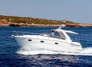 Alquilar un Bavaria 28 Sport