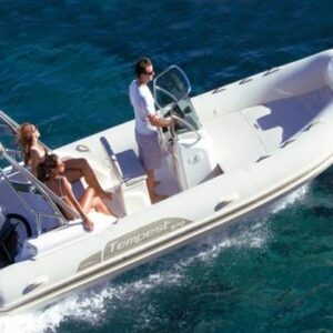 Alquilar una Capelli 570