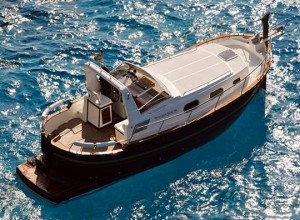 Alquilar un Menorquin 100 Open