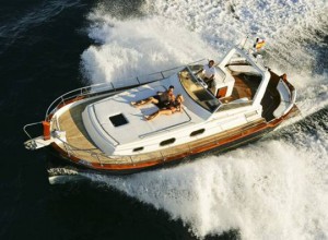 Alquilar un Menorquin 120 Open