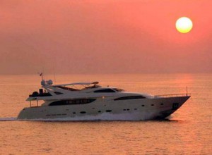 Alquilar un Ferretti