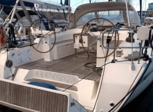 Alquilar un Bavaria 45 en Canarias