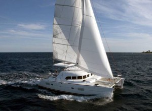 Alquilar un Lagoon 380 en Mallorca