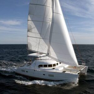 Alquilar un Lagoon 380 en Mallorca