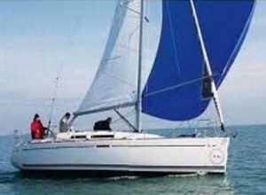 Alquilar un Dufour 34 en Alicante